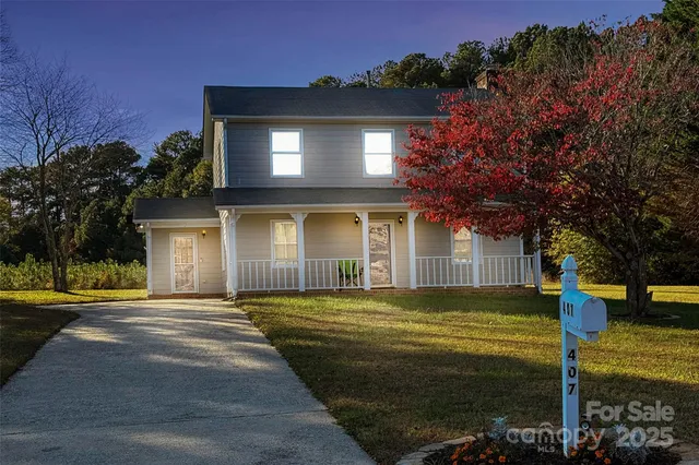 $329,900 | 407 Rowan Court, Gastonia, NC 28054