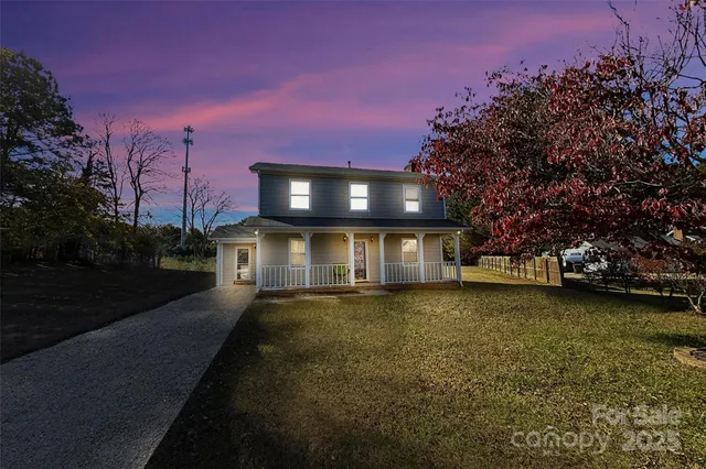 $329,900 | 407 Rowan Court, Gastonia, NC 28054