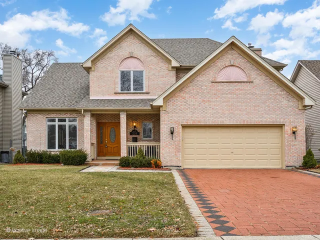 $549,000 | 359 Gilbert Drive, Wood Dale, IL 60191