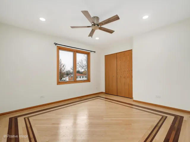 $549,000 | 359 Gilbert Drive, Wood Dale, IL 60191