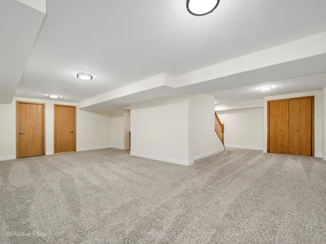 $549,000 | 359 Gilbert Drive, Wood Dale, IL 60191