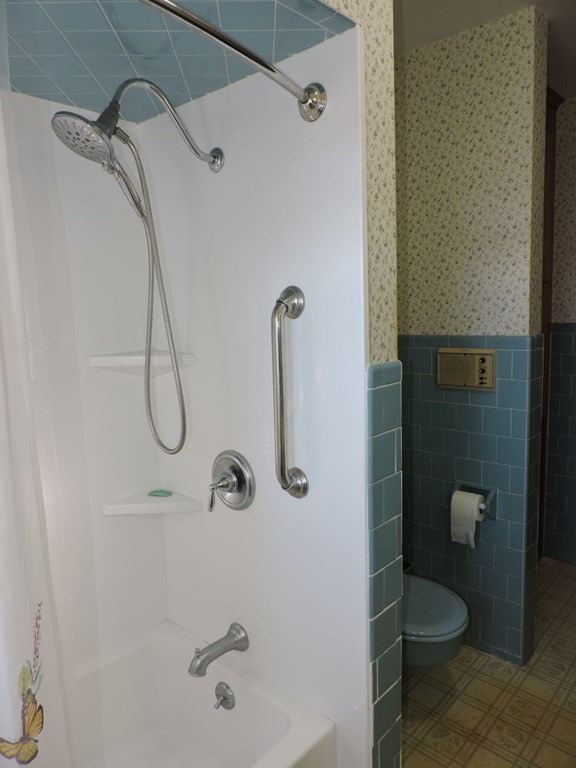 110 Gore Road Webster, MA 01570 - Photo 33 of 42 a bathroom with a toilet and a shower