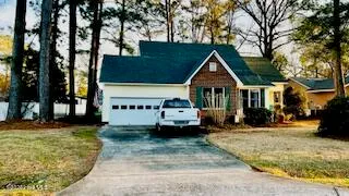 $319,900 | 813 Plantation Drive, New Bern, NC 28562