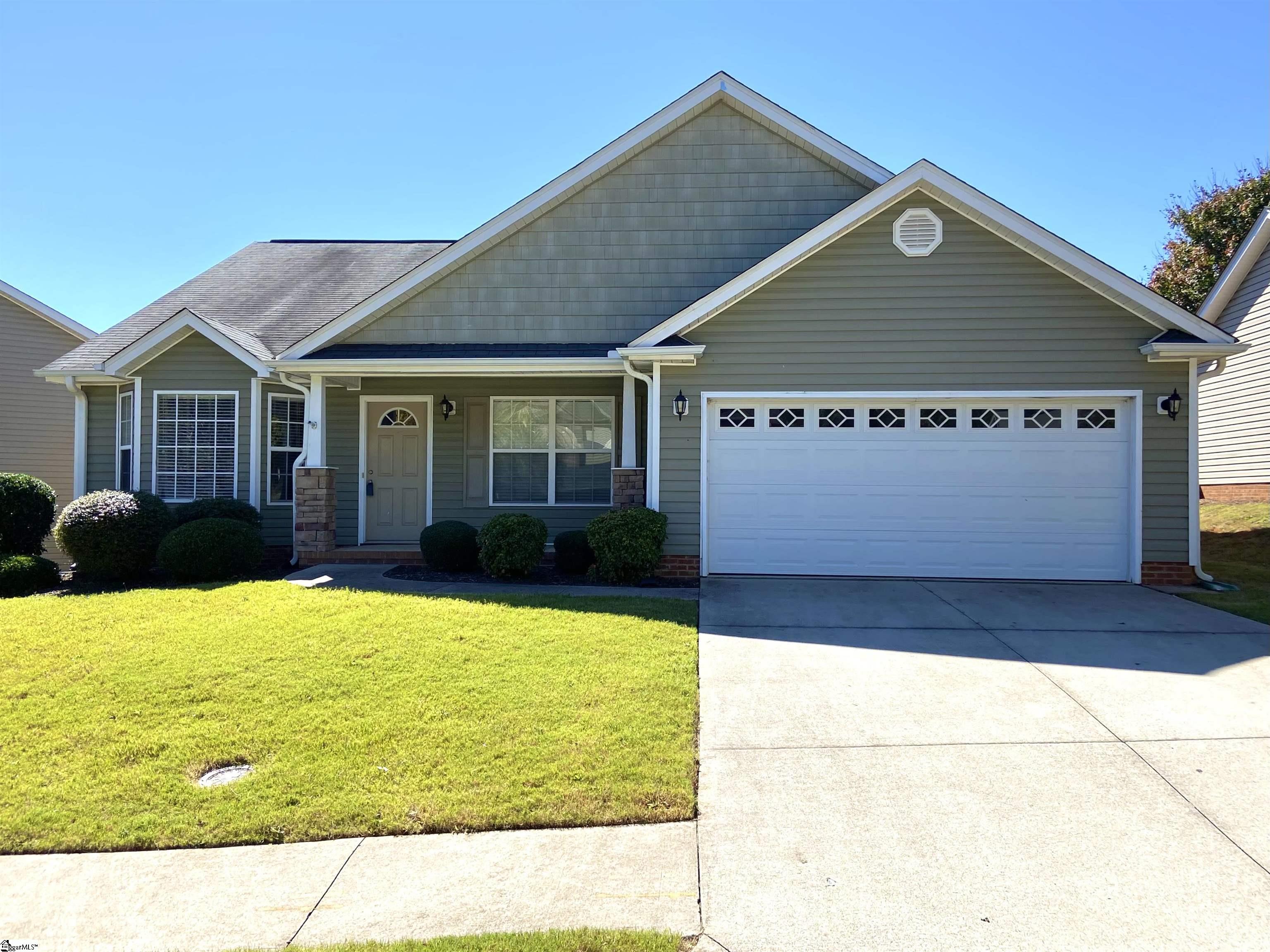 34 Tigris Way Greenville, SC 29607 - Photo 1 of 20 Gallery Image 1