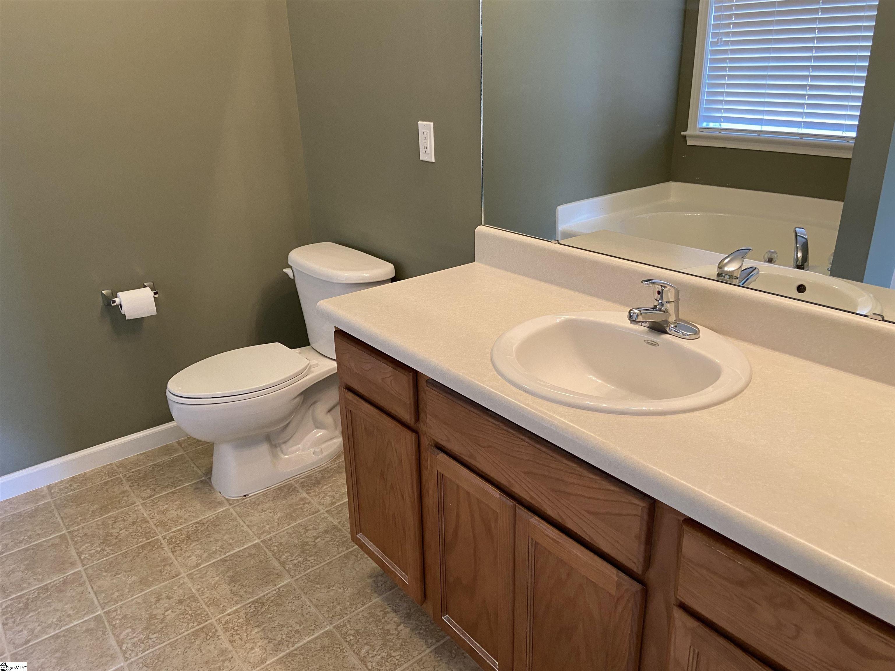 34 Tigris Way Greenville, SC 29607 - Photo 11 of 20 Gallery Image 11