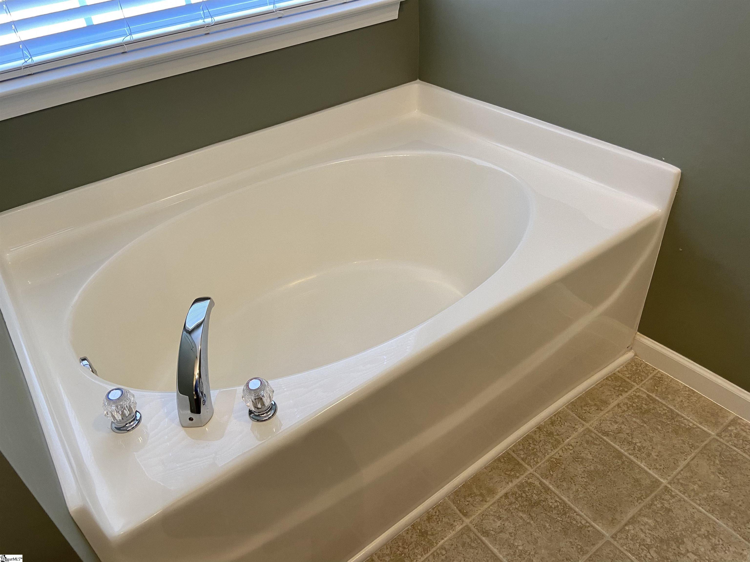 34 Tigris Way Greenville, SC 29607 - Photo 12 of 20 Gallery Image 12