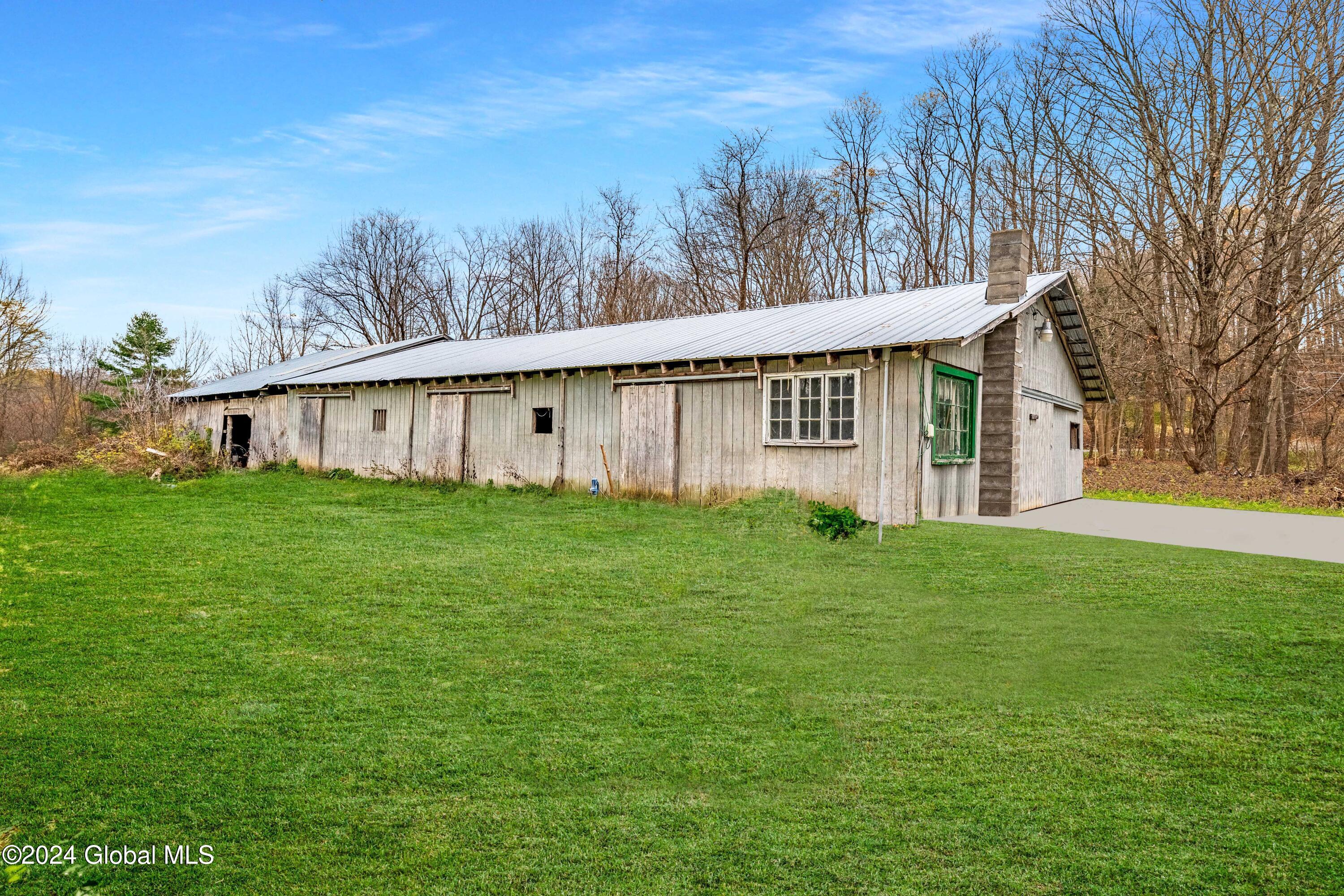 19 Porter Mill Road Crown Point, NY 12928 - Photo 14 of 20 Barn