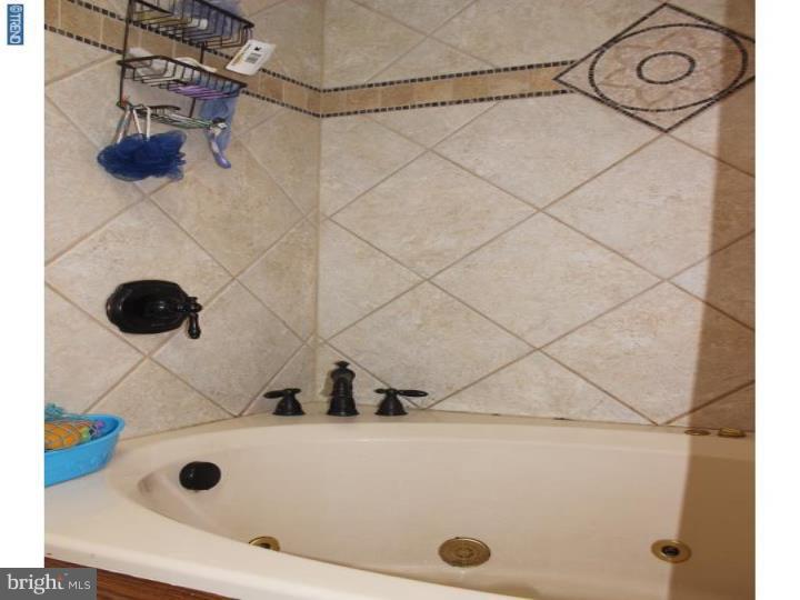 417 Highland Road Pottstown, PA 19464 - Photo 14 of 20 Bathroom