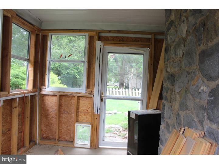 417 Highland Road Pottstown, PA 19464 - Photo 19 of 20 Sun Room