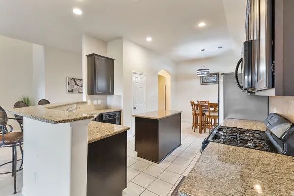 $2,400 | 16911 Savannah Park Drive, Cypress, TX 77429