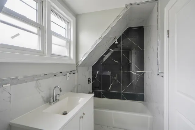 $995,000 | 71 West 54th Street, Bayonne, NJ 07002