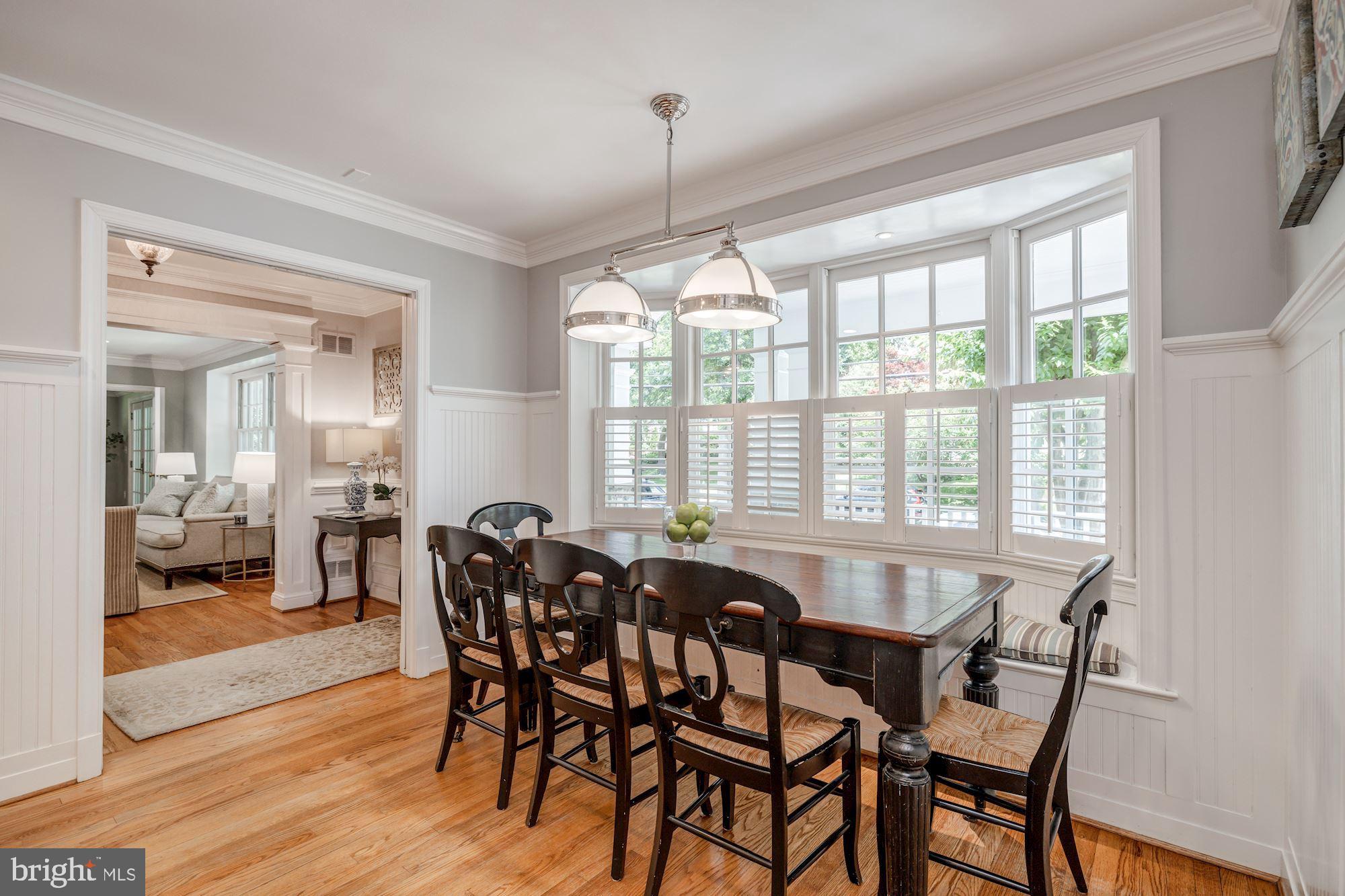 4912 Baltan Road Bethesda, MD 20816 - Photo 10 of 36 Breakfast area for all informal dining