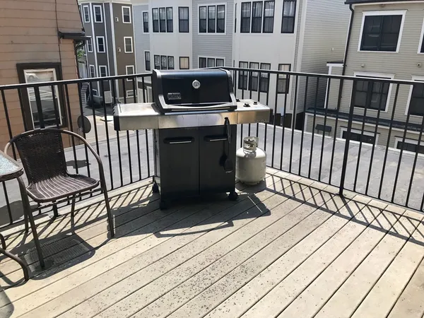 $4,495 | 360-362 Dorchester Street, Unit 3, Boston, MA 02127