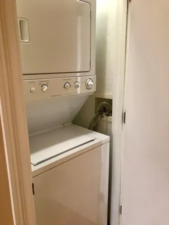 $4,495 | 360-362 Dorchester Street, Unit 3, Boston, MA 02127