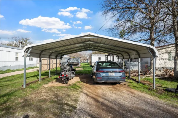 a view of outdoor space and garden