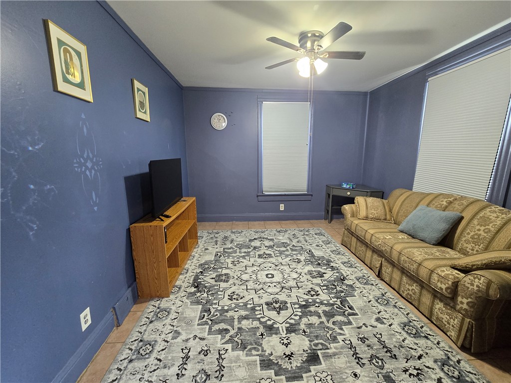 30 Flanders Street Rochester, NY 14619 - Photo 3 of 28