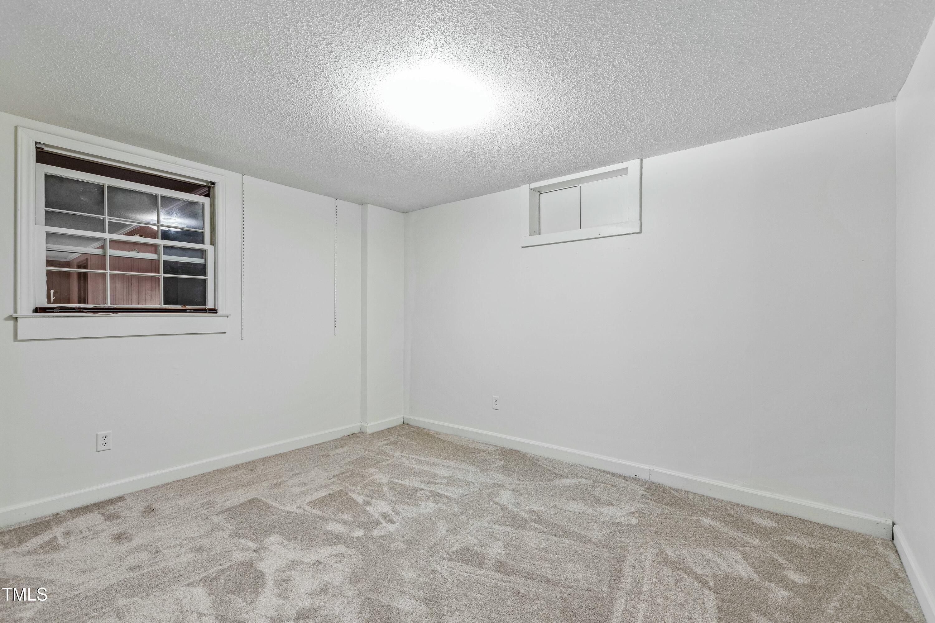 4521 Connell Drive Raleigh, NC 27612 - Photo 12 of 43 tempImageOytuvd