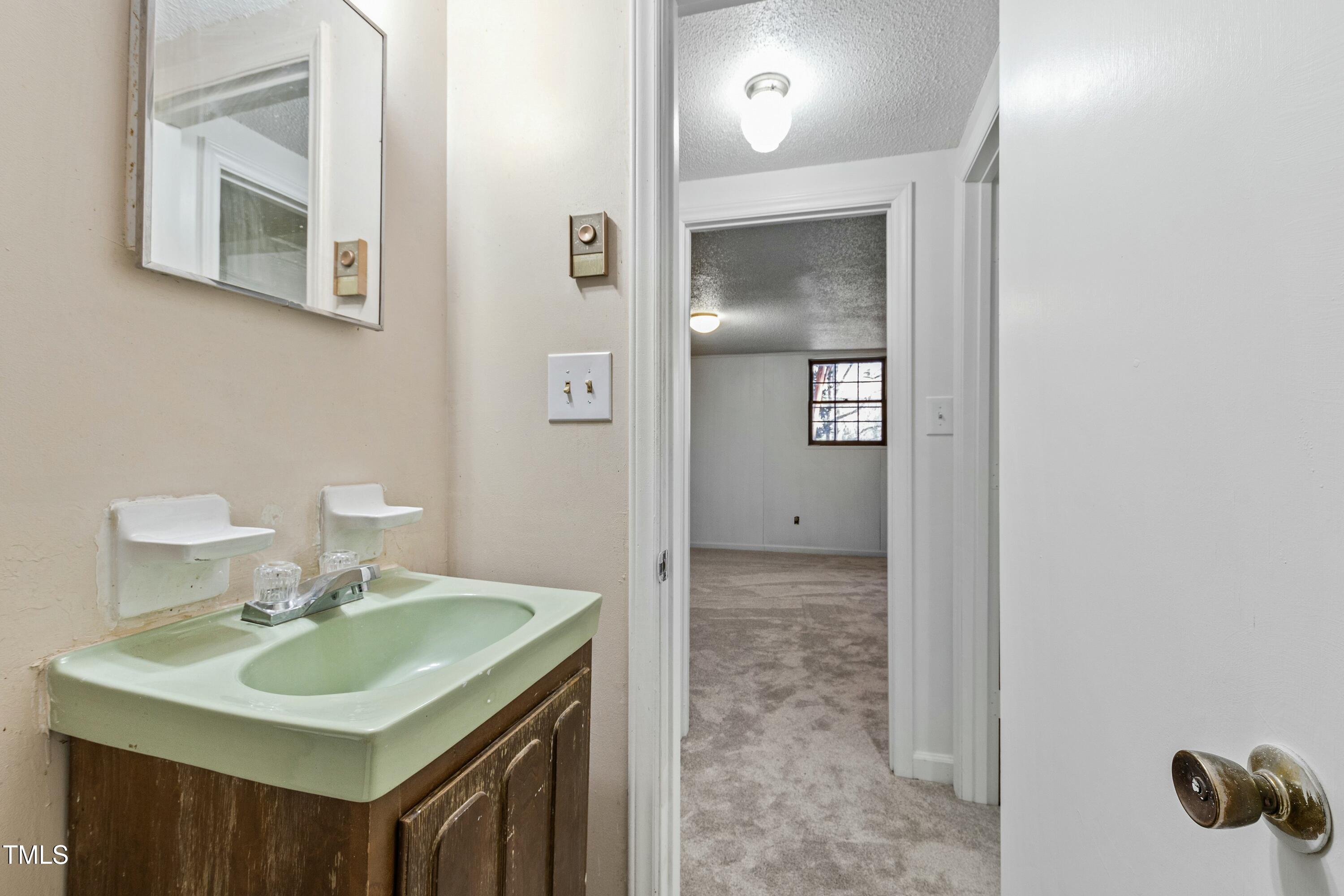 4521 Connell Drive Raleigh, NC 27612 - Photo 14 of 43 tempImage2lsoc4