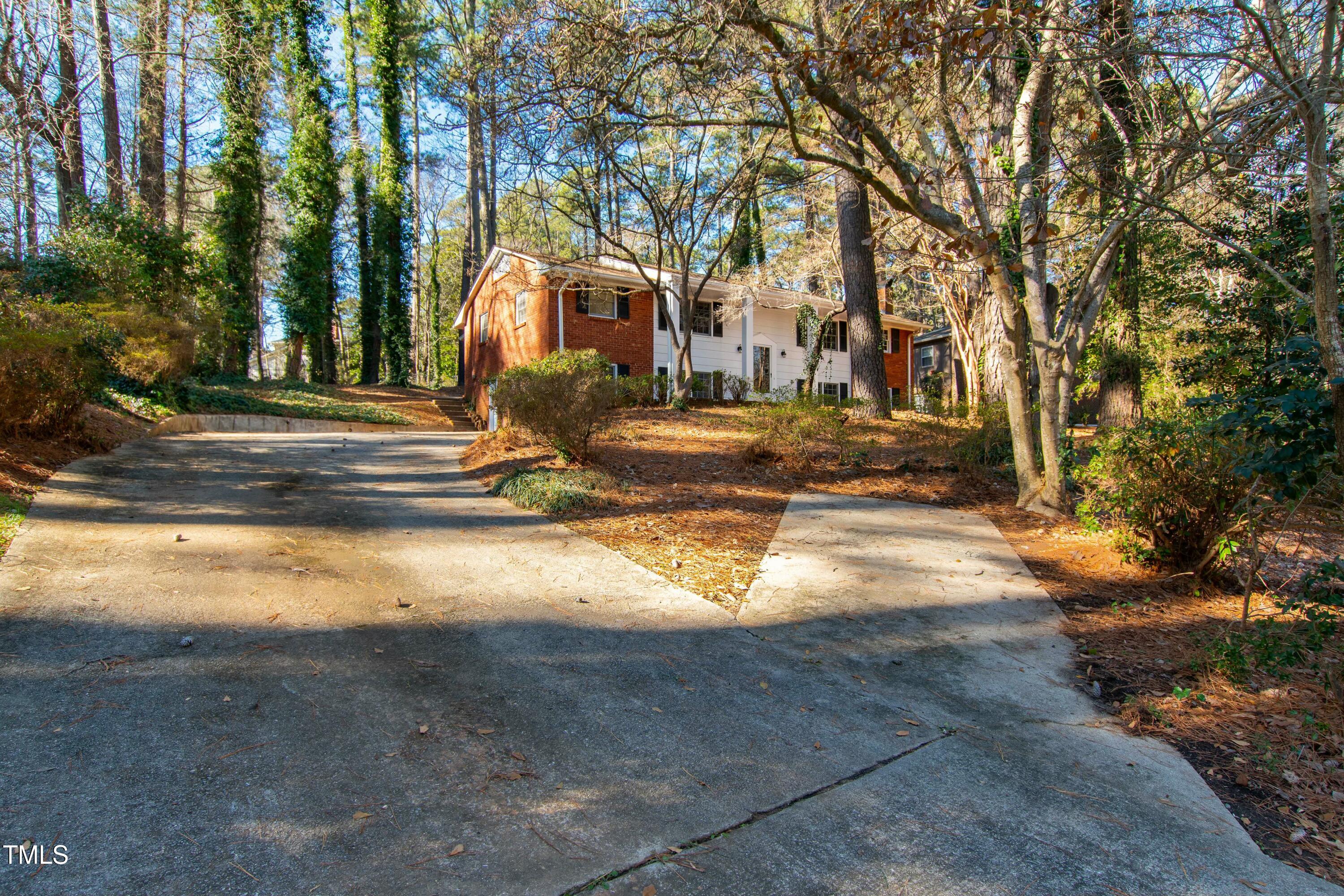 4521 Connell Drive Raleigh, NC 27612 - Photo 9 of 43 tempImageyMrfzd