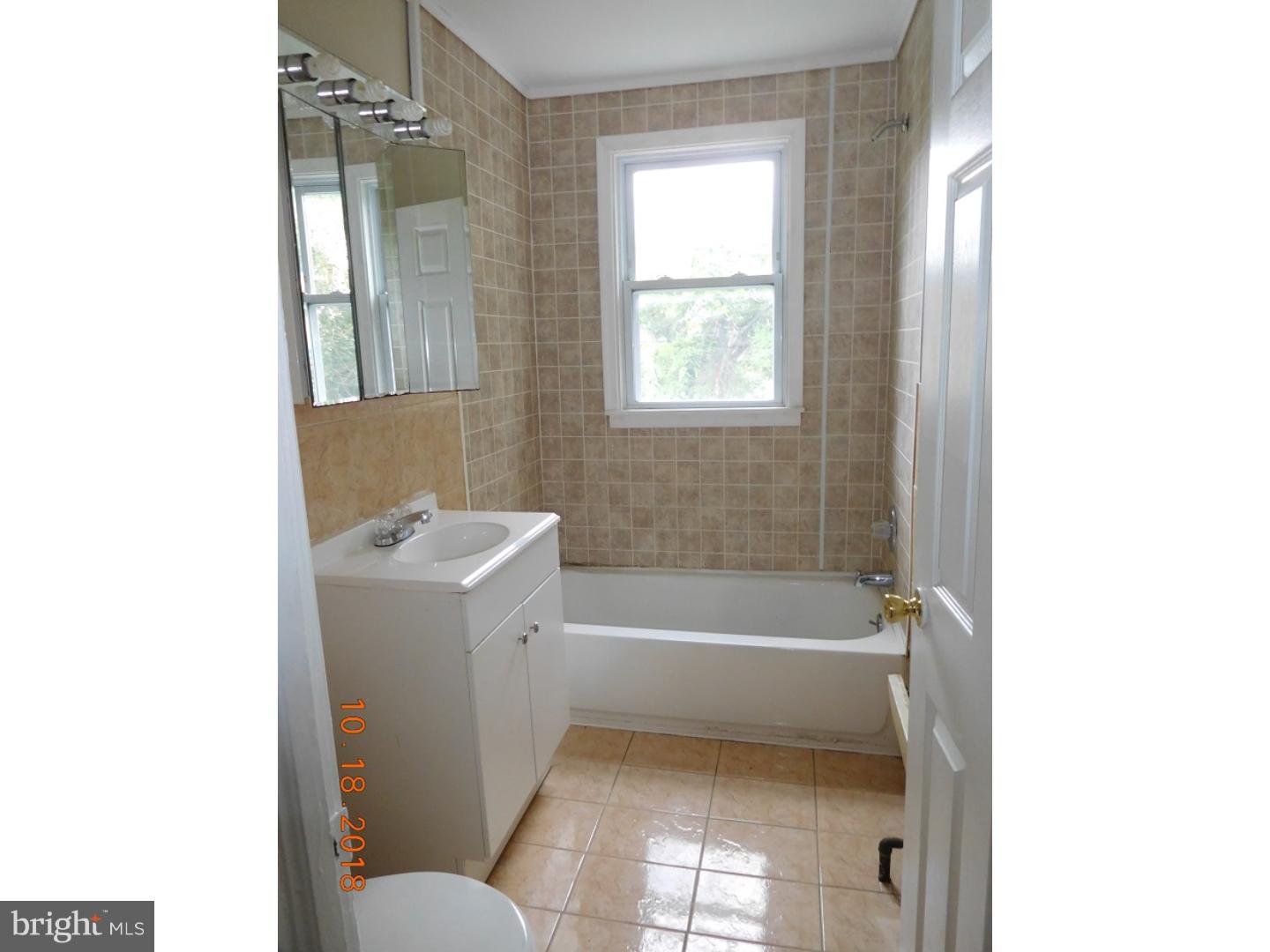 115 East Providence Road Yeadon, PA 19050 - Photo 18 of 21 Bathroom