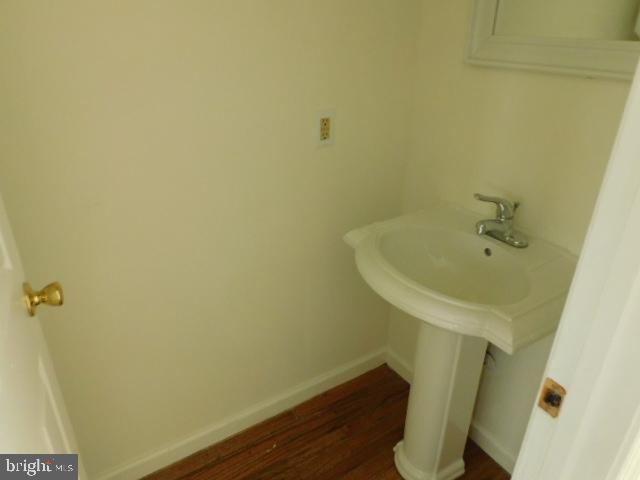 35987 Cobbs Hill Road Willards, MD 21874 - Photo 18 of 35 Half Bathroom