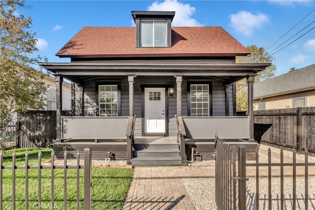 3635 Locust Street Riverside, CA 92501 - Photo 1 of 25 a view of house and front view of house