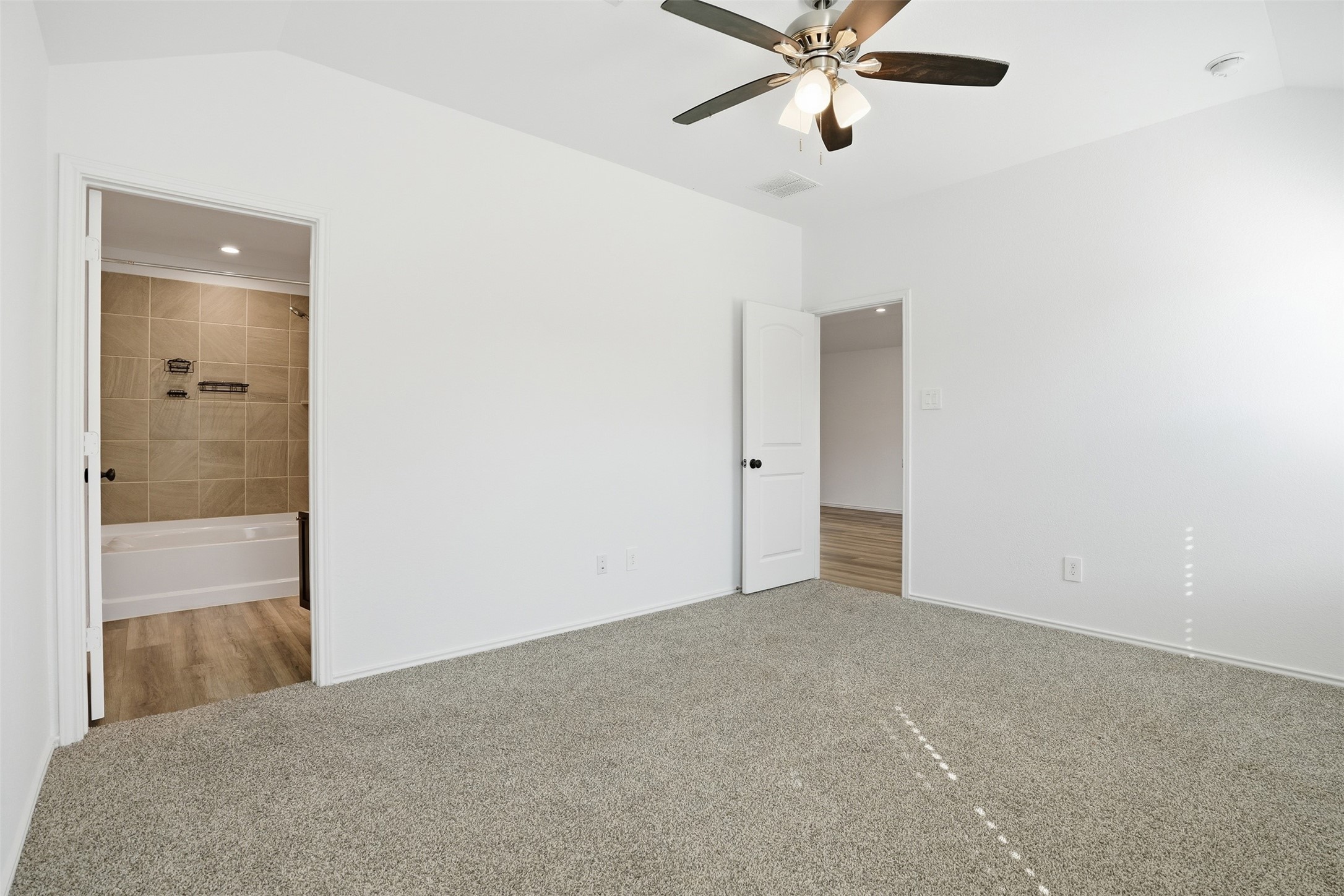 12214 Ridge River Lane Houston, TX 77067 - Photo 11 of 21 a view of an empty room