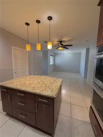 $2,800 | 7541 Northwest 176th Terrace, Unit 7541, Hialeah, FL 33015