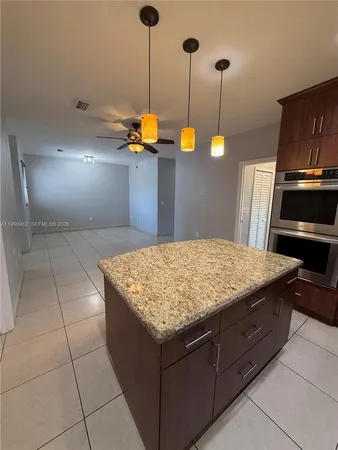 $2,800 | 7541 Northwest 176th Terrace, Unit 7541, Hialeah, FL 33015