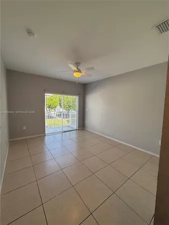 $2,800 | 7541 Northwest 176th Terrace, Unit 7541, Hialeah, FL 33015