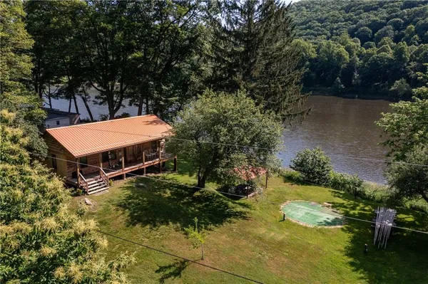 $439,000 | 470 Truitt Road, Kennerdell, PA 16374