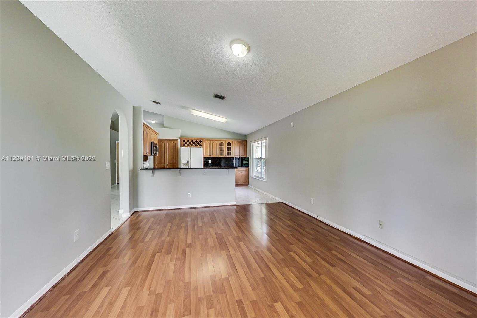 Silver Lakes Miramar, FL 33029 - Photo 12 of 38