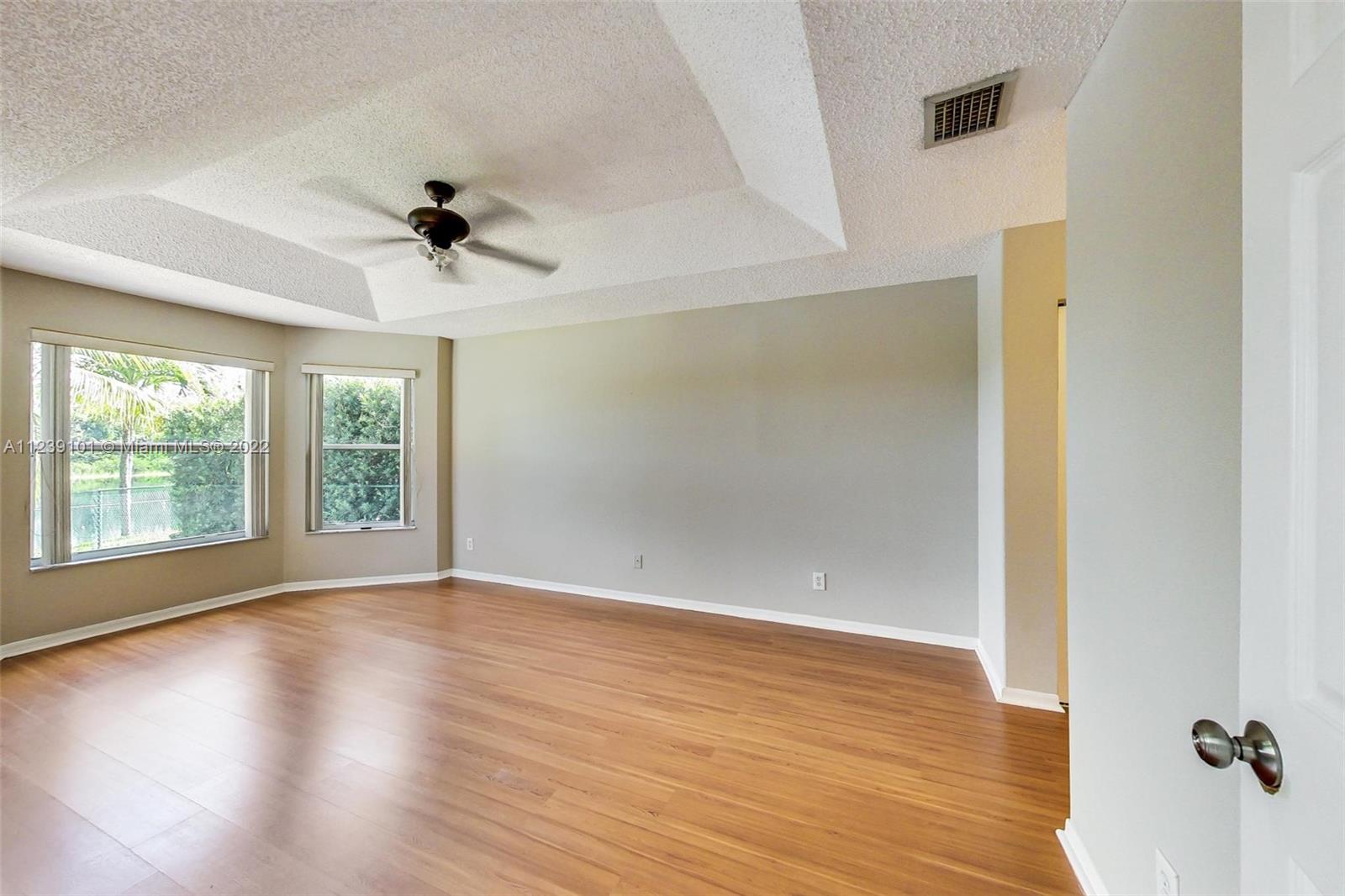 Silver Lakes Miramar, FL 33029 - Photo 17 of 38