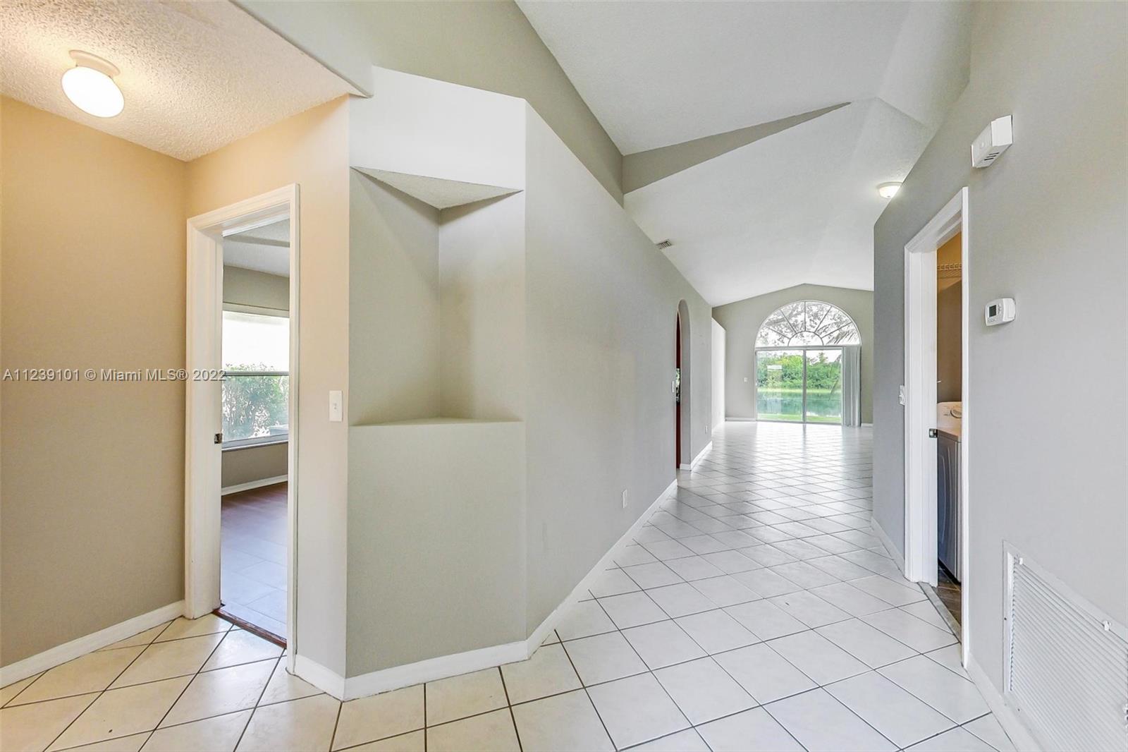 Silver Lakes Miramar, FL 33029 - Photo 5 of 38