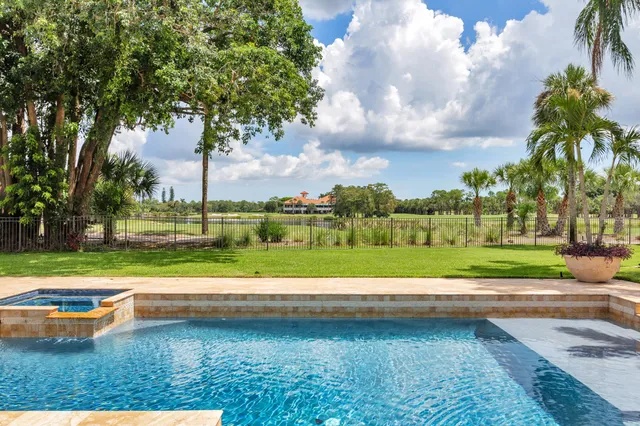 a view of a tennis court
