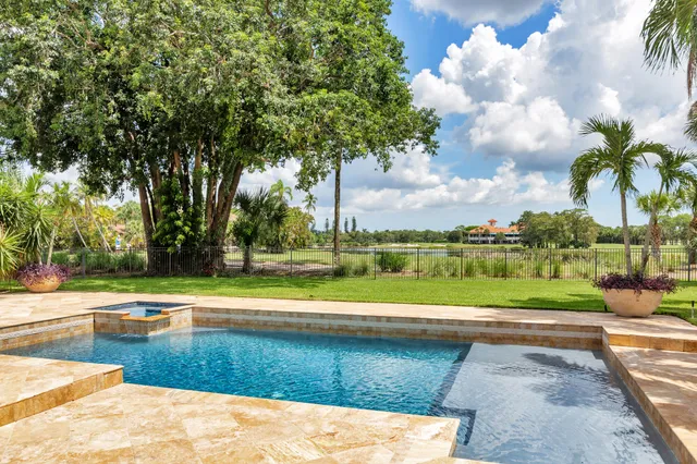 $15,000 | 1504 Breakers W Boulevard, West Palm Beach, FL 33411