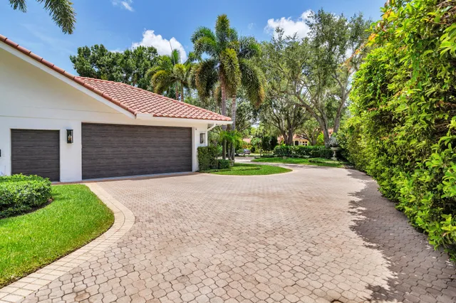 $15,000 | 1504 Breakers W Boulevard, West Palm Beach, FL 33411