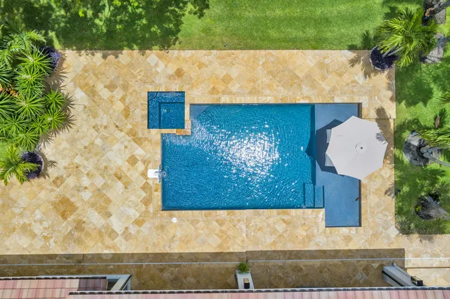 $15,000 | 1504 Breakers W Boulevard, West Palm Beach, FL 33411