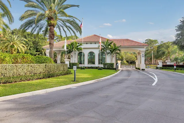 $15,000 | 1504 Breakers W Boulevard, West Palm Beach, FL 33411