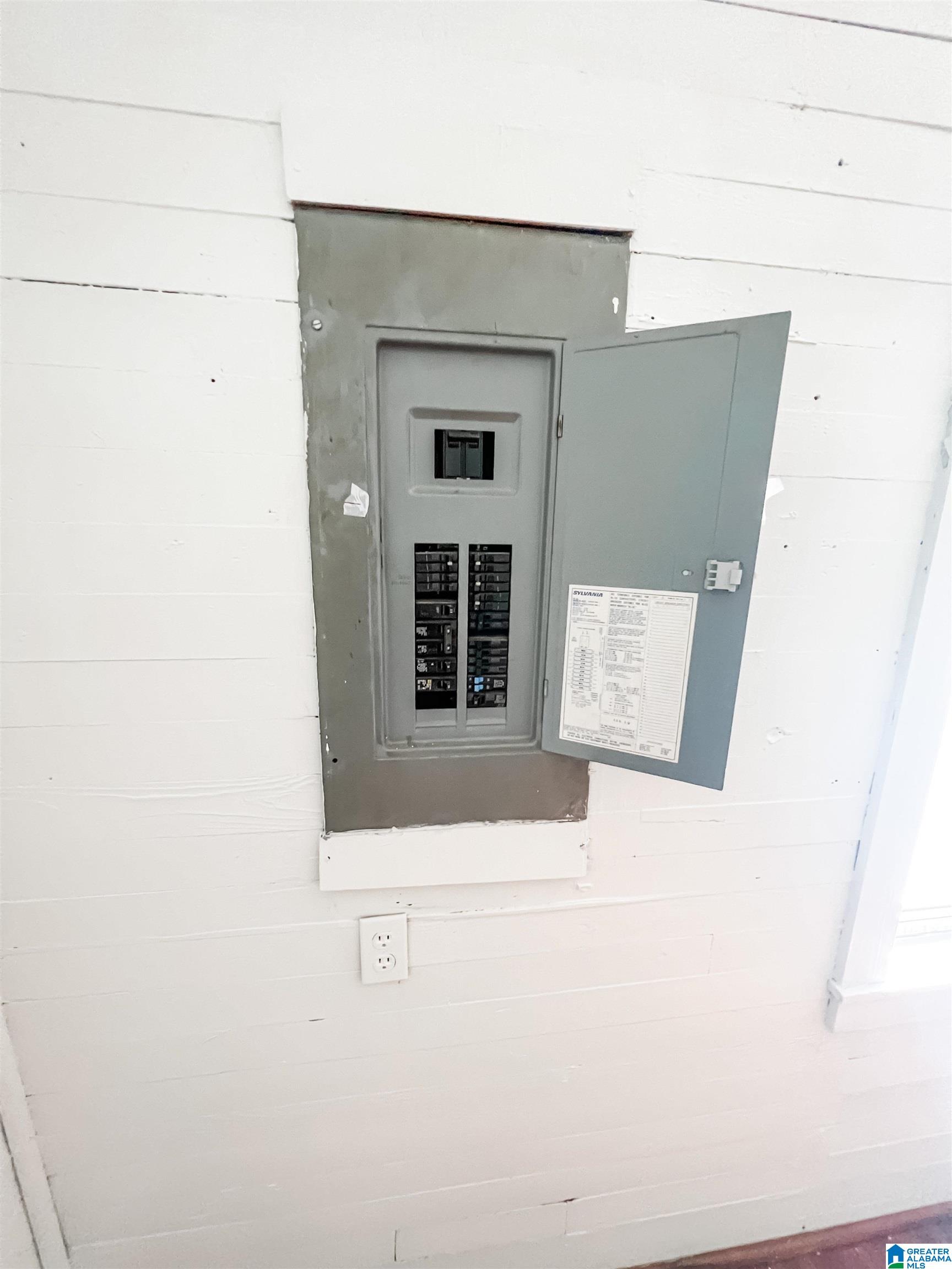 701 Houston Street Dothan, AL 36303 - Photo 10 of 13