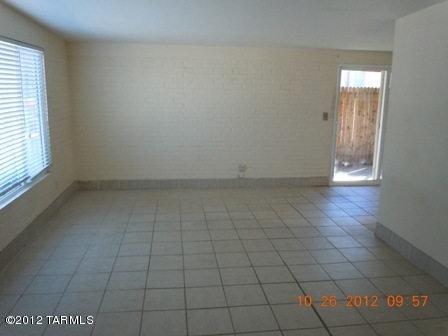 7052 East Stella Road Tucson, AZ 85730 - Photo 2 of 17 Gallery Image 2