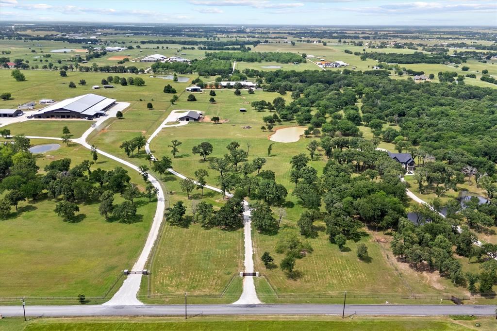 10701 Osburn Road Pilot Point, TX 76258 - Photo 35 of 37