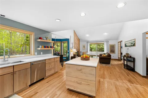 $950,000 | 38 River Run, East Greenwich, RI 02818