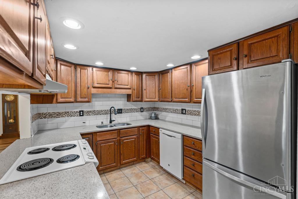 1321 Ridge Road Wilmington, OH 45177 - Photo 14 of 31 Gallery Image 14