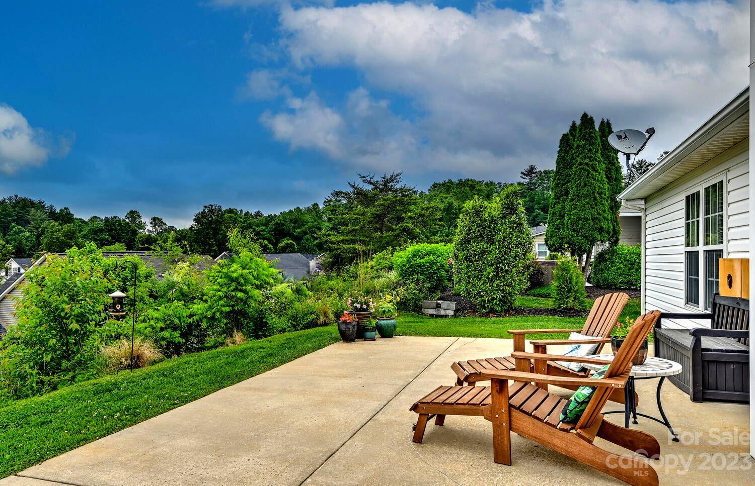 29 Stonehollow Road Fletcher, NC 28732 - Photo 3 of 21 a view of a patio with a yard