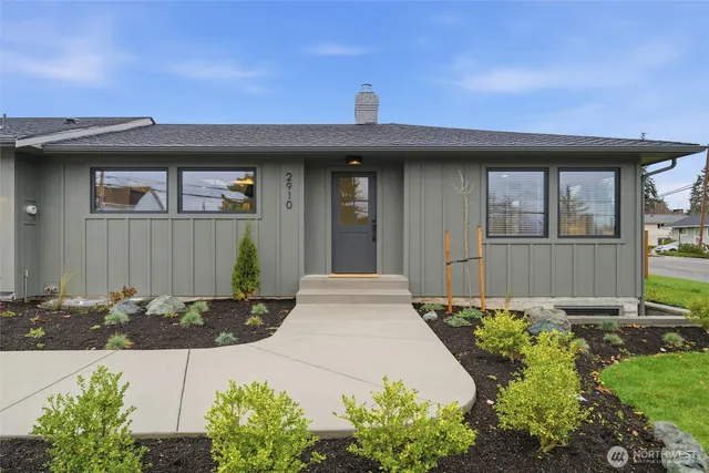 $1,245,000 | 2910 K Avenue, Anacortes, WA 98221