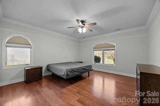 $685,000 | 26 Ocaso Drive, Asheville, NC 28806