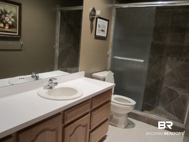 8500 Forest Drive Foley, AL 36535 - Photo 14 of 15 Main Bath