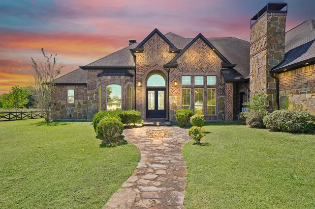 $799,000 | 8334 Galler Road, Richmond, TX 77469