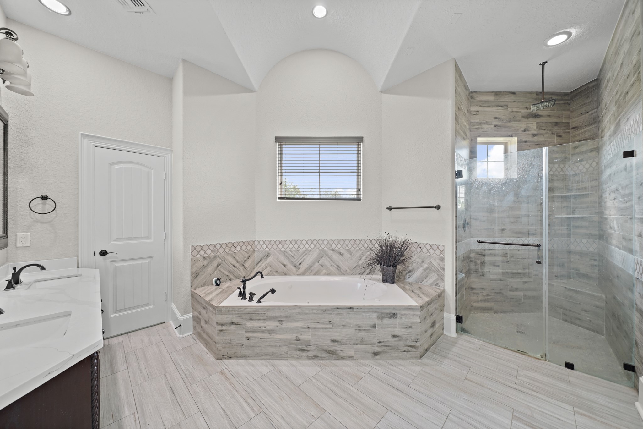 8334 Galler Road Richmond, TX 77469 - Photo 30 of 44